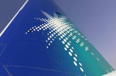 沙特阿美以700亿美元收购石化巨头Sabic高达70％的股份