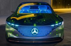 梅赛德斯·奔驰与Nvidia合作将软件驱动的汽车商业化