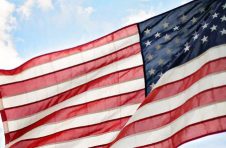 美国地方法院命令Eyal Alper支付FX Scam 352,901美元