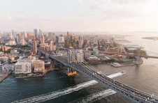 涌溢基金跨界联动众多合作方品牌，打造基金科技化新消费体验