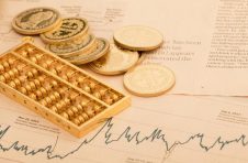 中国互联网金融协会研究部主任肖翔：不是所有业务都要用区块链 1小时前