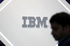IBM向现有客户扩大服务内容，新增业务包括在云端平台执行5G技术以及AI技术