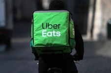 Uber在美国扩充杂货店配送服务，将覆盖400多个城镇
