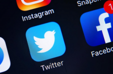 俄罗斯莫斯科塔甘斯基地方法院裁定，因未能移除平台上的违规内容，社交媒体“脸书”、“推特”等需缴纳数百万卢布的罚款