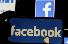 Facebook员工的中位数年薪高达26.3万美元，在劳动力市场无比强大的网络效应