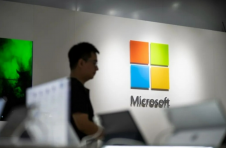 微软发布了三合一产品SurfaceLaptopStudio