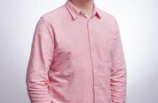 站在原地就是退步 ——除了死磕通道，云通讯服务商还该做些什么？