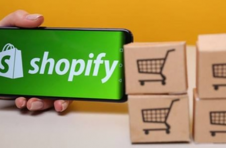 加拿大电商集团Shopify提出1比10的拆股方案