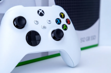 微软将开发一款程序，免费Xbox游戏内投放广告
