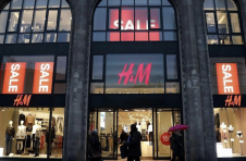 H&M品牌中国首店撤店，有本土品牌进入和频出质量问题
