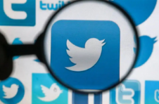 马斯克成功收购Twitter，在内容监管和删帖上需吸取Meta的一些教训