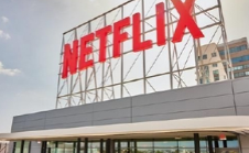 Netflix正考虑将推出的广告品牌收取高价广告费用