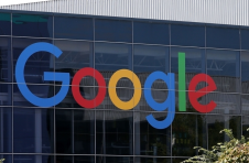 谷歌母公司字母表正酝酿裁减1万员工