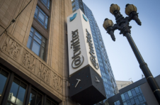 Twitter前软件工程师因保存工作信息，遭公司报复投诉Twitter