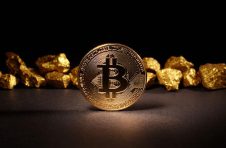 一家日本公司靠囤比特币，囤成了全球第二，但股价却跌了28%